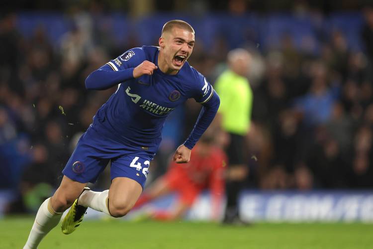 图片报：格雷茨卡大概率不会续约，拜仁已在寻找其替代者